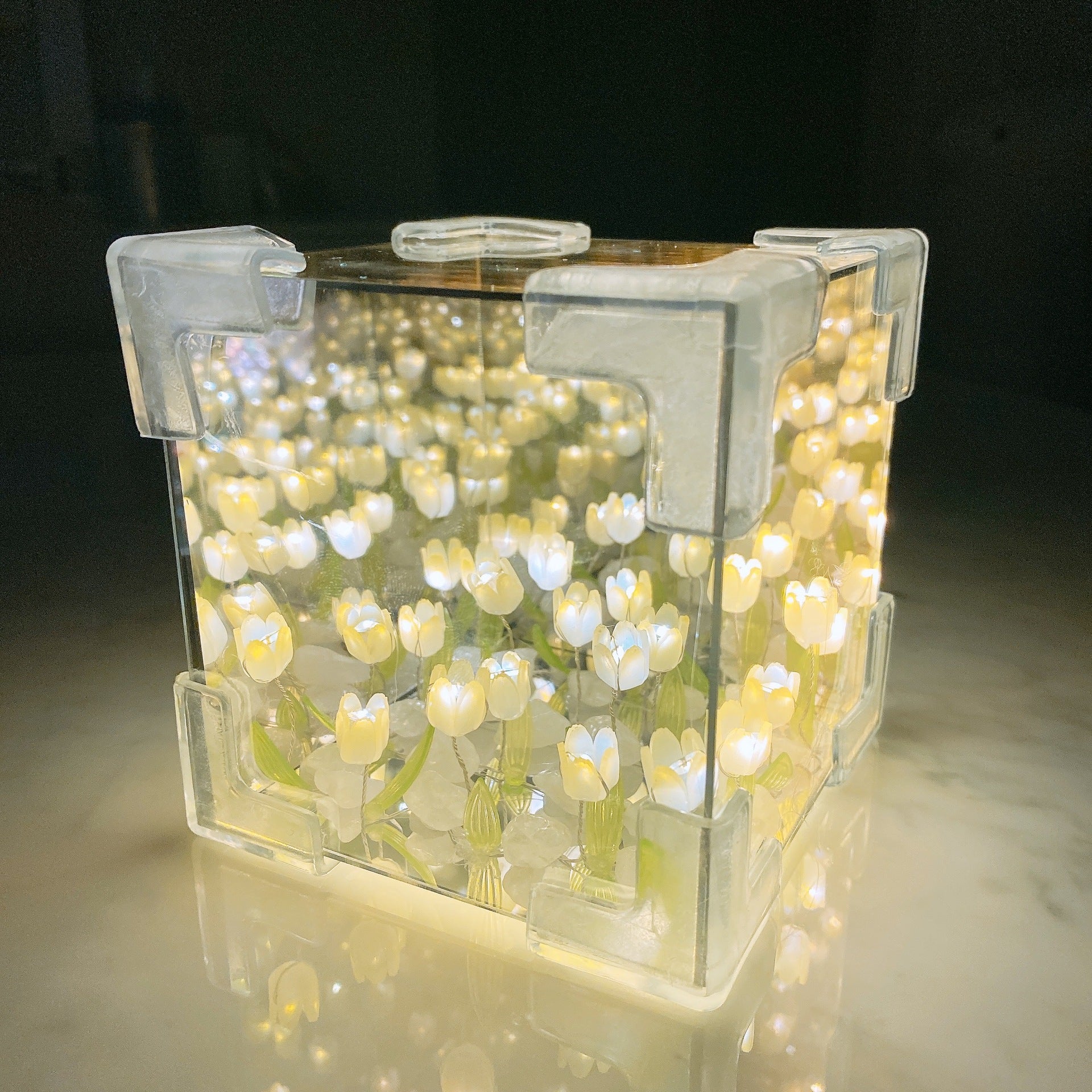 Piccola luce notturna a forma di tulipano, realizzata a mano, regalo romantico per la fidanzata, lampada a specchio fai da te, kit di materiali, decorazione e arredamento per la casa.