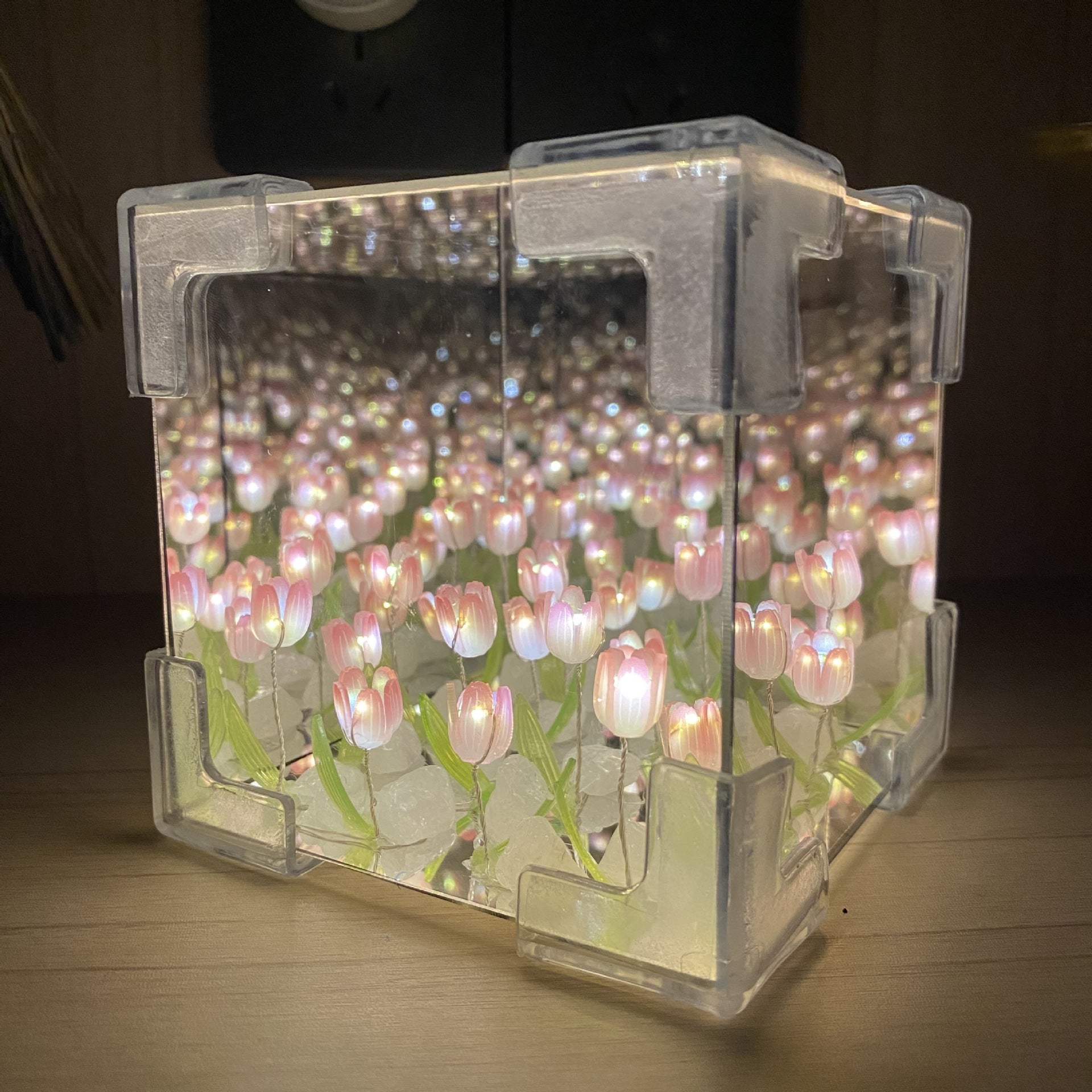 Piccola luce notturna a forma di tulipano, realizzata a mano, regalo romantico per la fidanzata, lampada a specchio fai da te, kit di materiali, decorazione e arredamento per la casa.